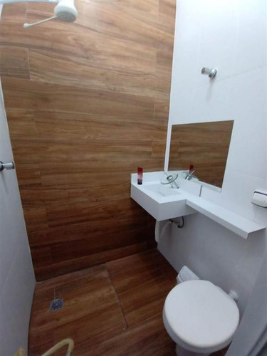 Imagem 9 de 20 de Apartamento 2 Dormitórios No Boqueirão. - Adn2