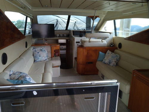 Ferretti 43