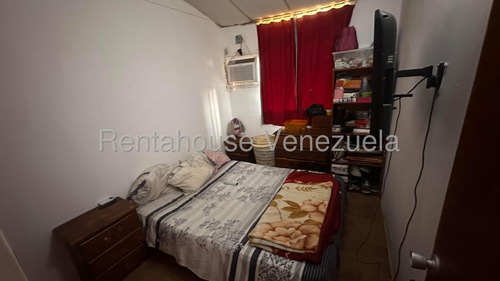 25-17791 Apdapartamento En Venta Urb El Lago Los Samanes
