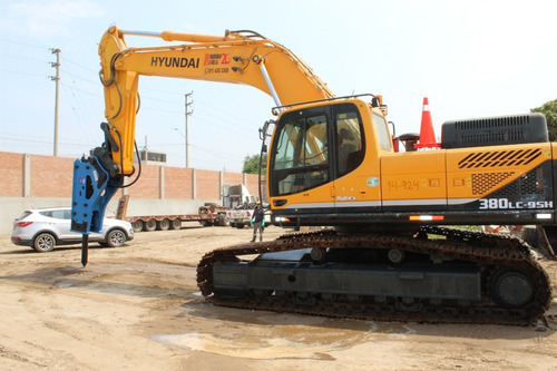 Imagen 1 de 8 de Excavadora Hyundai - Doosan - Martillo - Acople - Cargador