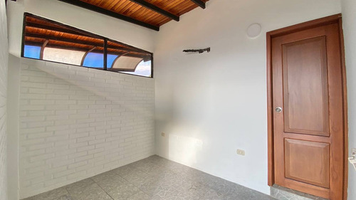 Imagen 16 de 19 de Local Comecial Alquiler Calle 10 Barrio Obrero