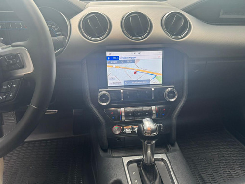 Ford Mustang 5.0 Gt 421cv