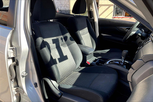 Nissan X-Trail 2.5 Sense 2 Row Cvt