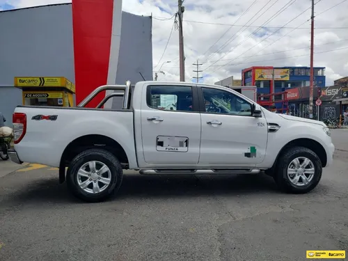 Ford Ranger 3.2 XLT AT