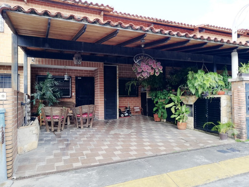 Imagen 3 de 27 de Town House, Conjunto Residencial Villas Del Este, Guatire, Estado Miranda. Mm