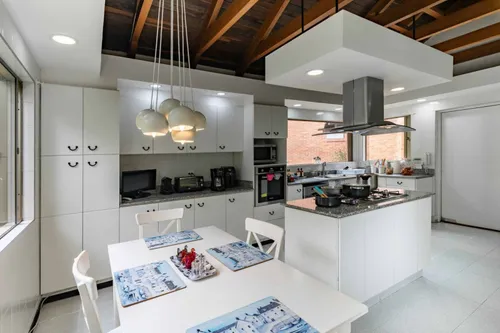 Casa En Arriendo En Torca. Cod A22897