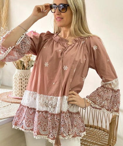 Imagen 5 de 6 de Blusa Importada Bordada Boho Con Broderie Y Encaje