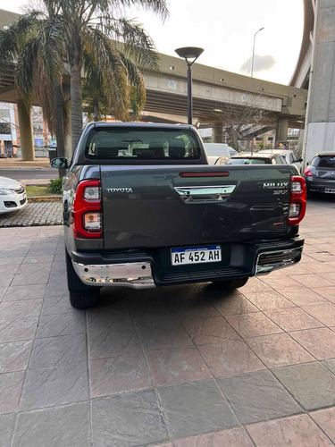 Imagen 5 de 25 de Toyota Hilux 2022 2.8 Cd Srx 177cv 4x4 At Madero Motors