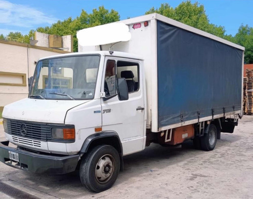 Camión Mercedes-benz 710 Caja Sider