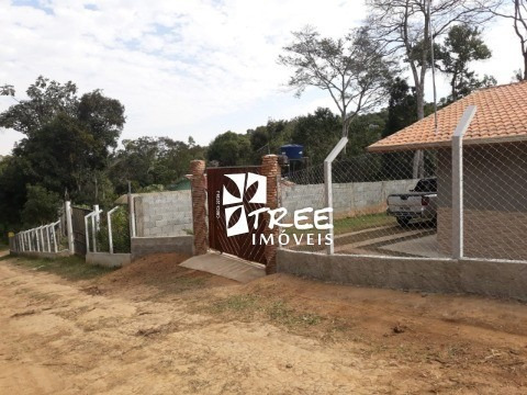 Imagem 20 de 30 de Venda Excelente Chacara A/t 2500m² A/c 145m² 30x80, Com 3 Dormitórios Sendo 1 Suíte, Banheiro, Cozinha Americana, Lavanderia Conjugada Com Churrasquei - Ch00082 - 34080165