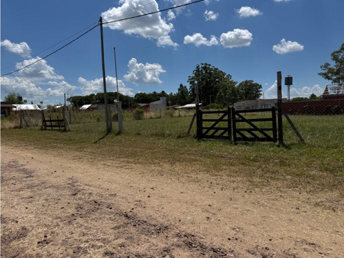 Vendo Dos Terrenos De 450 M2 C/u En Concepción Del Uruguay Entre Ríos