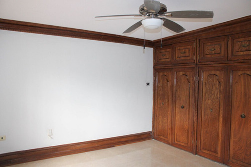 Amplia Residencia En Col. Jardin