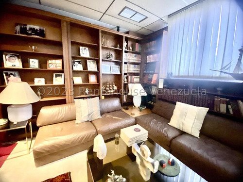 Pent House En Venta, En Santa Rosa De Lima, Mls #24-11868