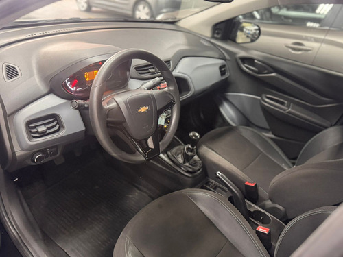 Chevrolet Onix JOY PLUS BLACK ED.1.0 8V 4P FLEX MEC.