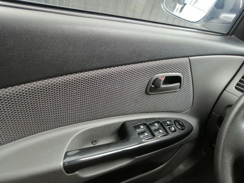 Kia New Rio Excite 2011 Mt 1.6