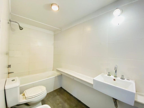 Imagen 7 de 7 de Departamento En Venta En Castelar Norte