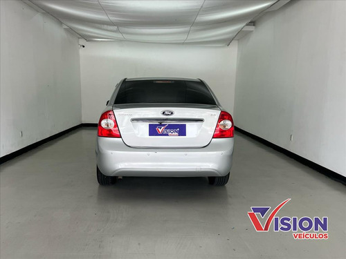 Ford Focus 2.0 GLX SEDAN 16V FLEX 4P AUTOMÁTICO