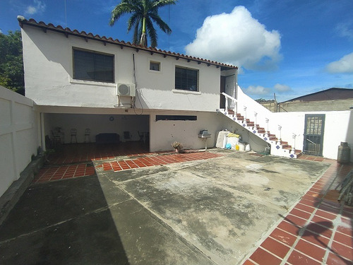 Imagen 13 de 14 de Apartamentos Berjamar En Altagracia- Tipo Posada