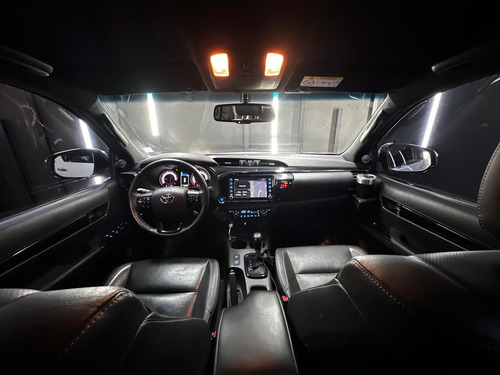 Toyota Hilux 2.8 Tdi 4x2 Dc Srx At6 L16
