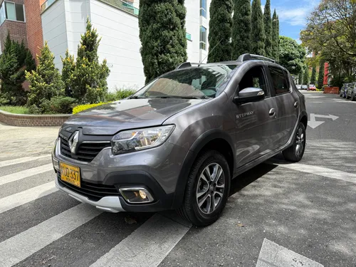 Renault Stepway 1.6 Intense Automática