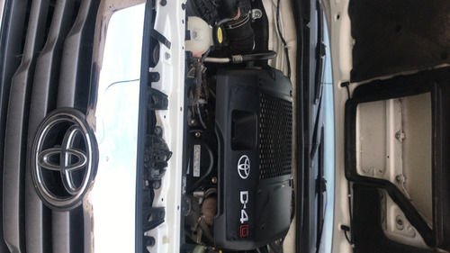 Toyota Hilux Srv 4x4 2014