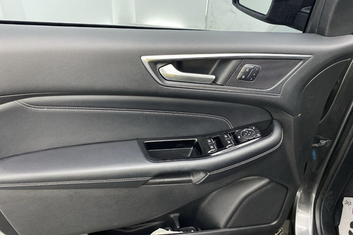 Ford Edge 2.0 Titanium