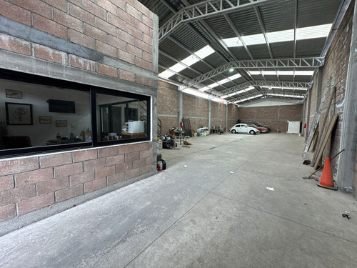 Bodega En Venta En A Unas Cuadras De La Central Camionera