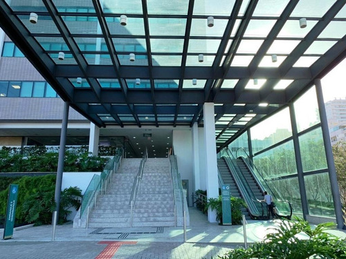 Imagem 17 de 30 de Ampla Sala Comercial Na Sc 401 - Sa0654