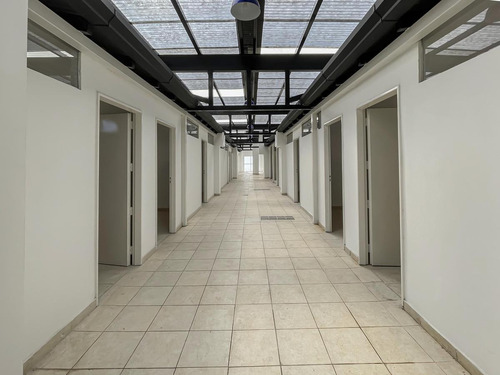Imagen 3 de 30 de Local Comercial Apto Clínica Con 19 Privados