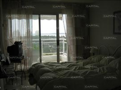 Apartamento De Dos Dormitorios En Roosevelt - Punta Del Este-ref:24978
