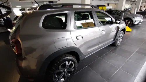 Renault Duster Iconic 1.3T 4x4 Mt