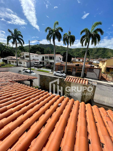 Imagen 3 de 17 de Venta De Casa En La Viña