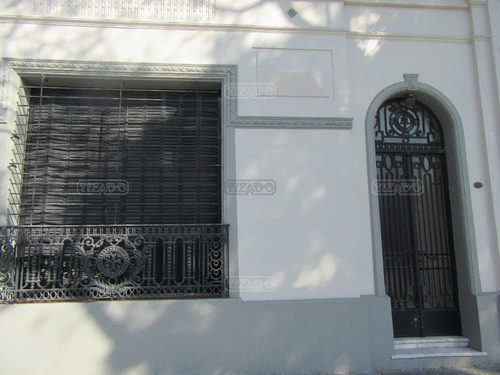 Casa  En Venta Ubicado En Colegiales, Capital Federal, Buenos Aires