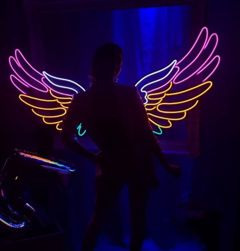 Alquiler Alas Neon Led, Eventos, Ambientacion Zn