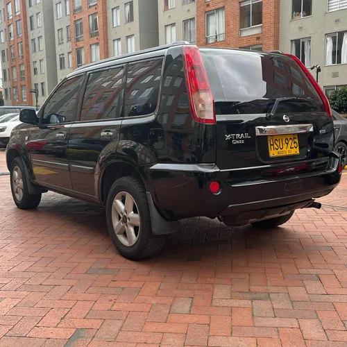 Nissan Xtrail 2.5 T31 Xtronic Cvt