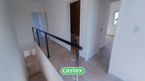 Imagen 15 de 30 de Casa En Venta En Santa Lucía, Pilar Del Este