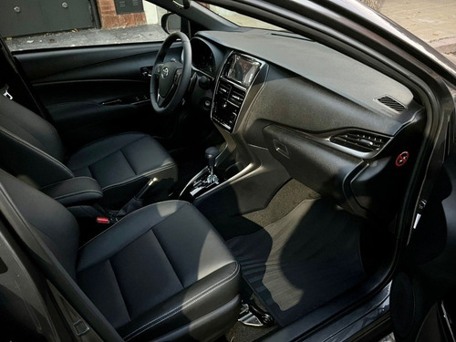 Imagen 12 de 12 de Toyota Yaris Xls Pack Cvt