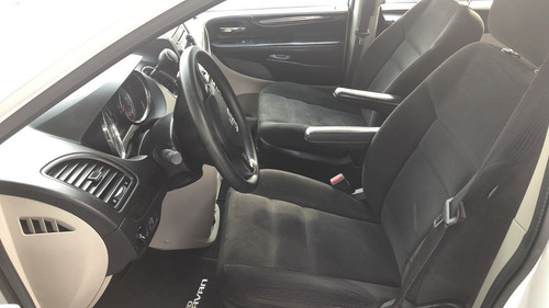 Imagen 12 de 15 de Dodge Grand Caravan 2017 3.6 Se At - U5895