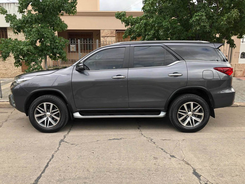 Toyota Sw4 2.8 Srx 177cv 4x4 7as At 2019
