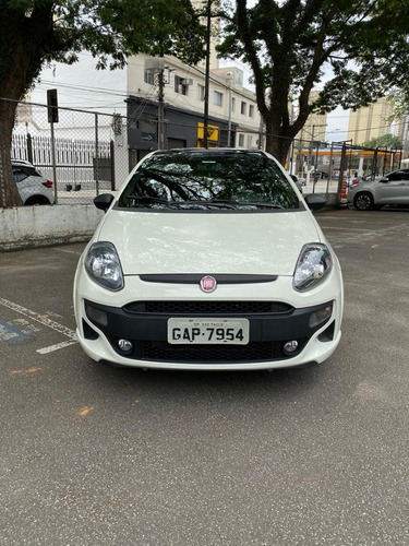 Fiat Punto Blackmotion + Teto Solar 2016