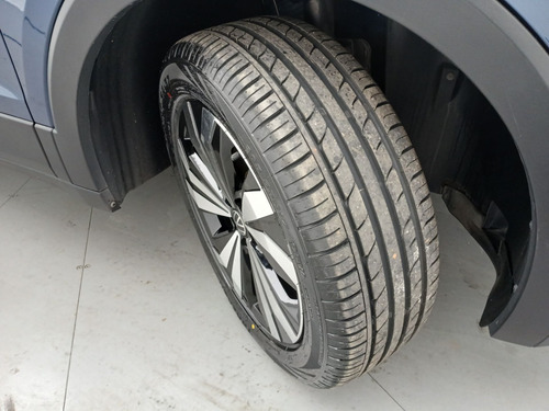Volkswagen T-Cross 1.4 250 TSI TOTAL FLEX HIGHLINE AUTOMÁTICO