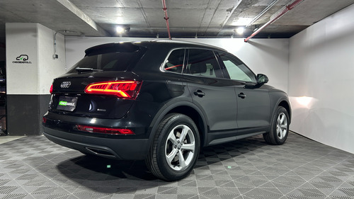 Audi Q5 45 TFSI Quattro S Tronic 2.0 AT