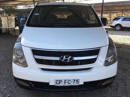 Hyundai New H-1 Full Equipo Con A