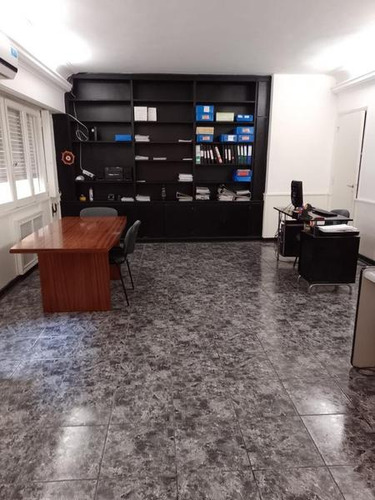 Venta De Oficina En Zona Microcentro