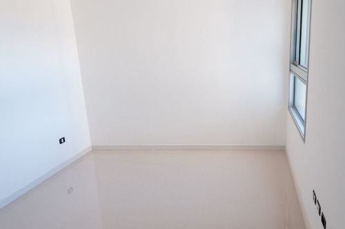 Imagen 22 de 30 de Venta, Apto 3 Dor En Look Brava, Piso Alto, Playa Brava (ref: Lij-5374)