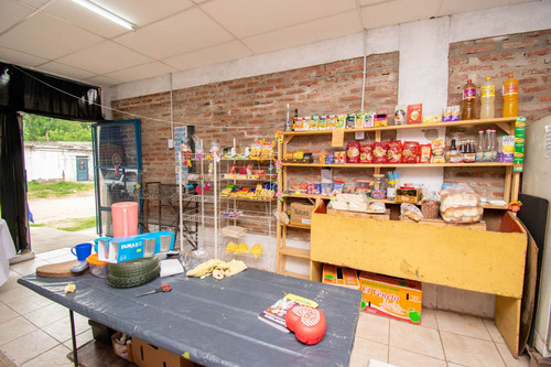 Imagen 6 de 23 de En Venta 2 Locales Comerciales Y 3 Duplex.