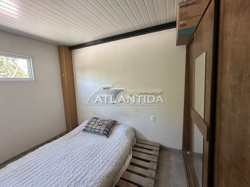 Venta En Atlántida, A 3 Cuadras De Av Artigas, Casa Principal, Barbacoa, Apto Al Fondo Y Piscina Climatizada. Inm Atlántida.
