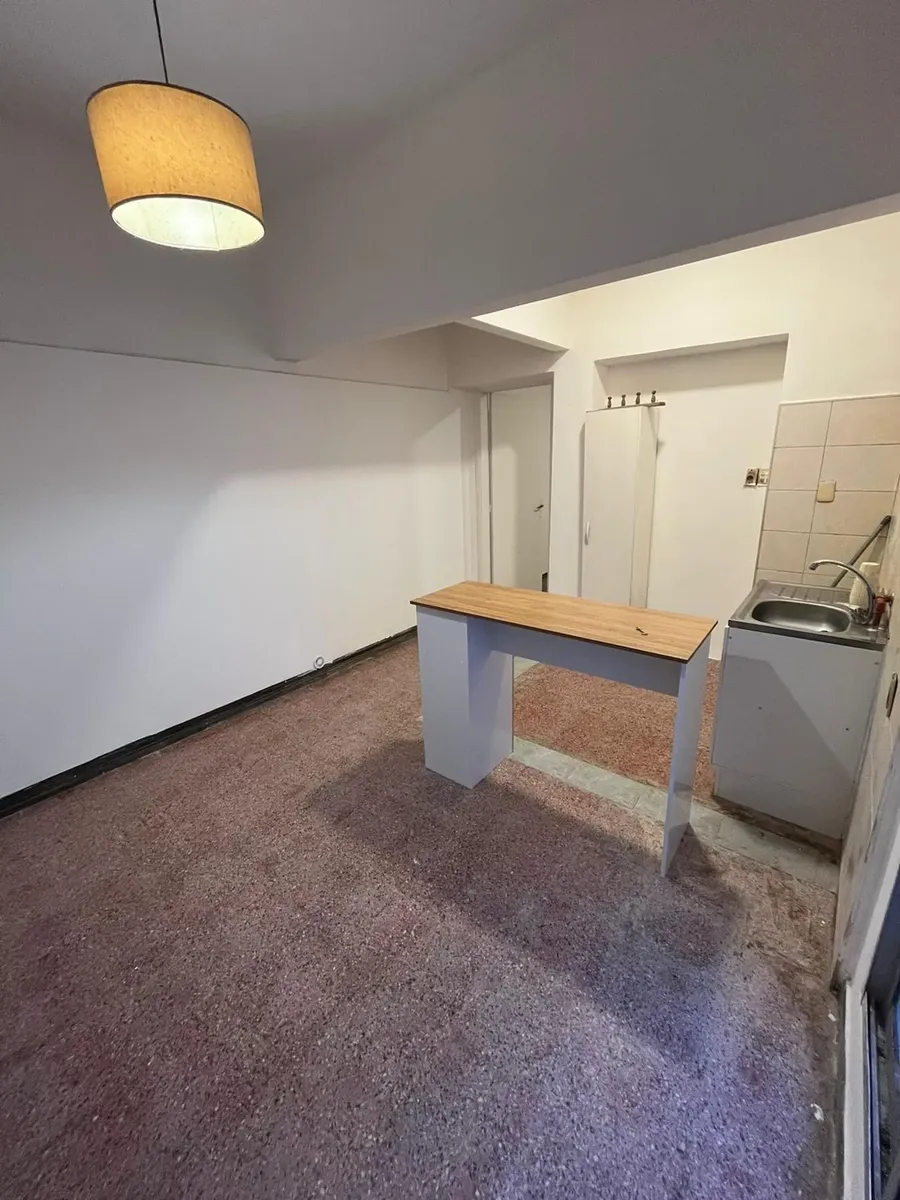 Alquiler Apartamento 1 Dormitorio Y Patio · Foto 2