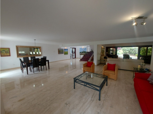 Se Vende Casa 550m2 La Lagunita Country Club 8699