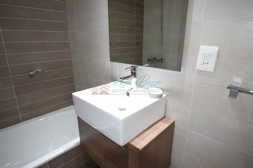Imagen 30 de 30 de Apartamento De Categoría Con Vista Hacia La Mansa En Todos Sus Hambientes!! - Punta Del Este Roosevelt